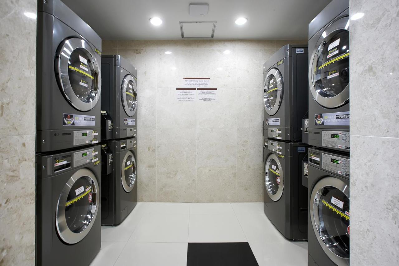 Toyoko Inn Seoul Yeongdeungpo Экстерьер фото