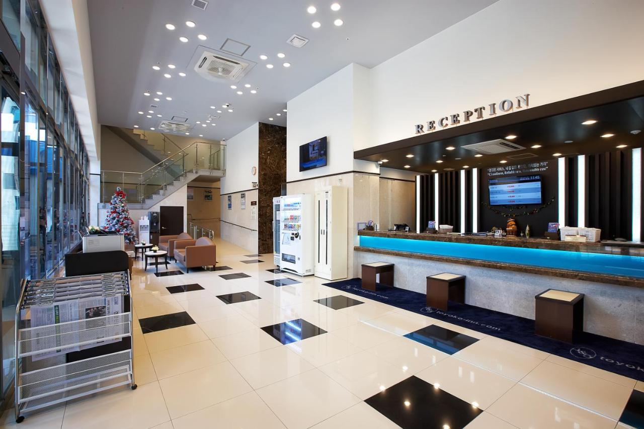 Toyoko Inn Seoul Yeongdeungpo Экстерьер фото